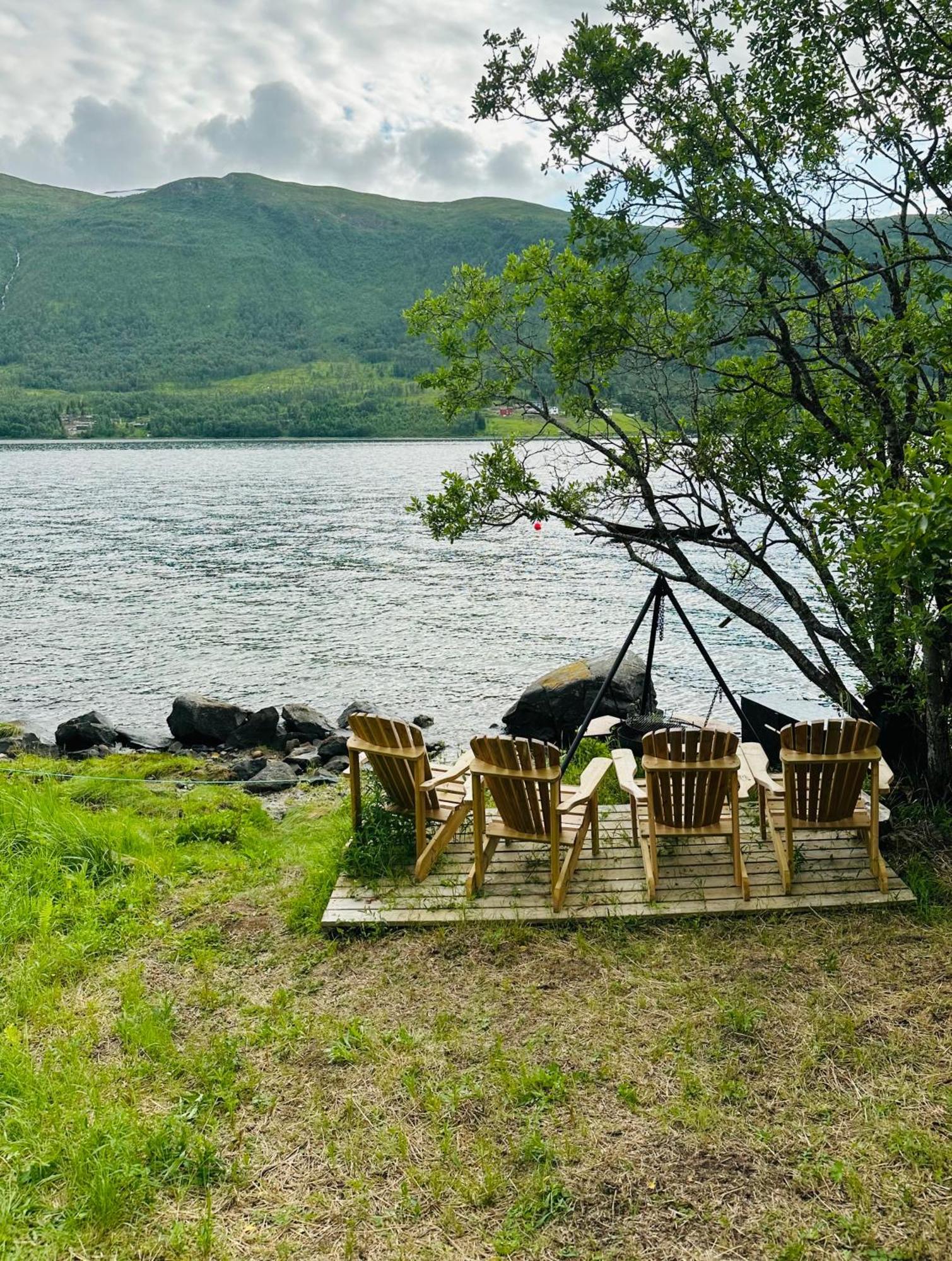 Apartament Cozy Fjord Retreat With Firepit And Activities Tromsø Zewnętrze zdjęcie